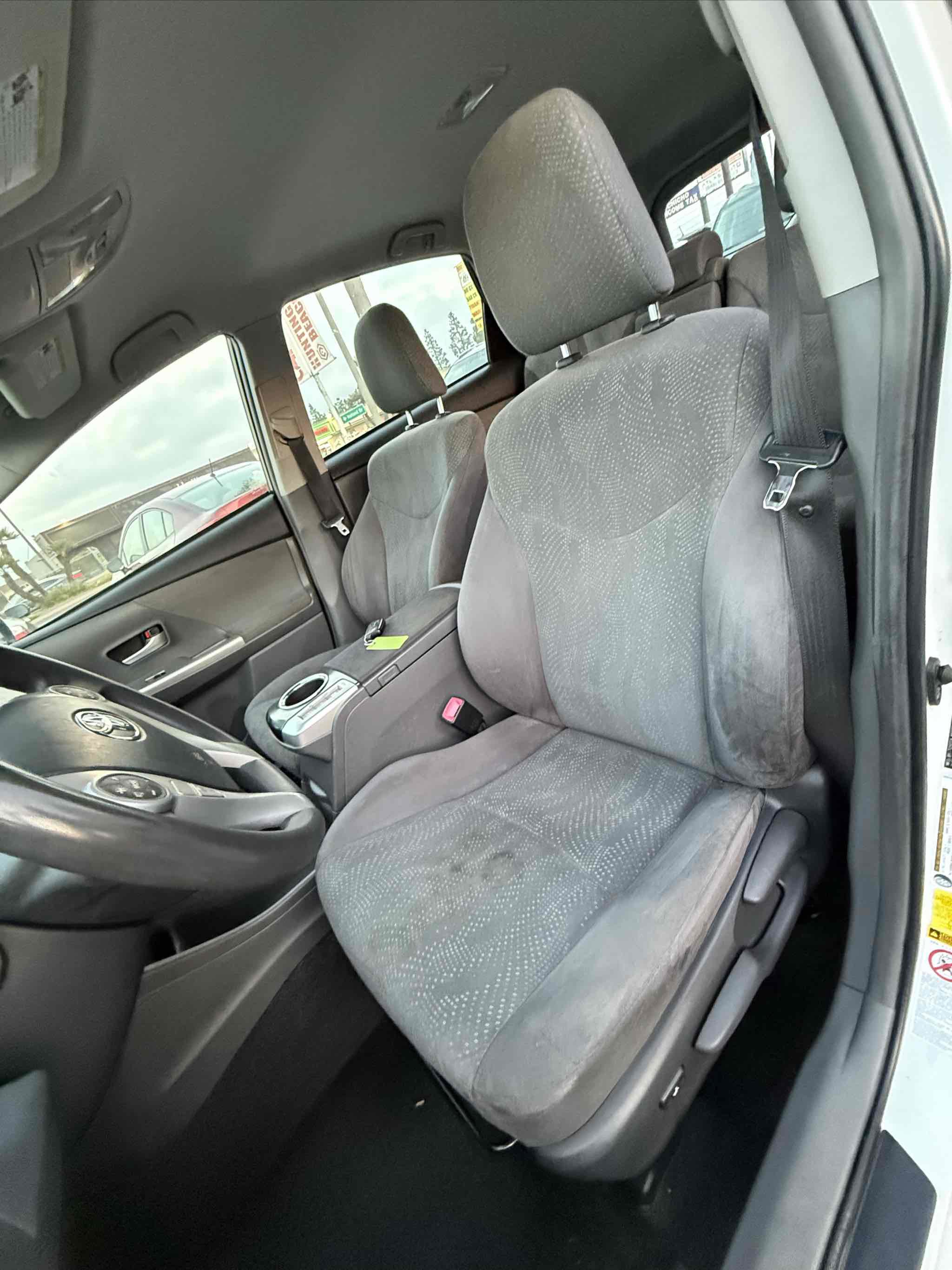 Used 2014 Toyota Prius V Two FWD image 49