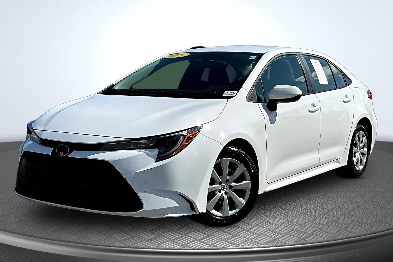 Used 2025 Toyota Corolla LE