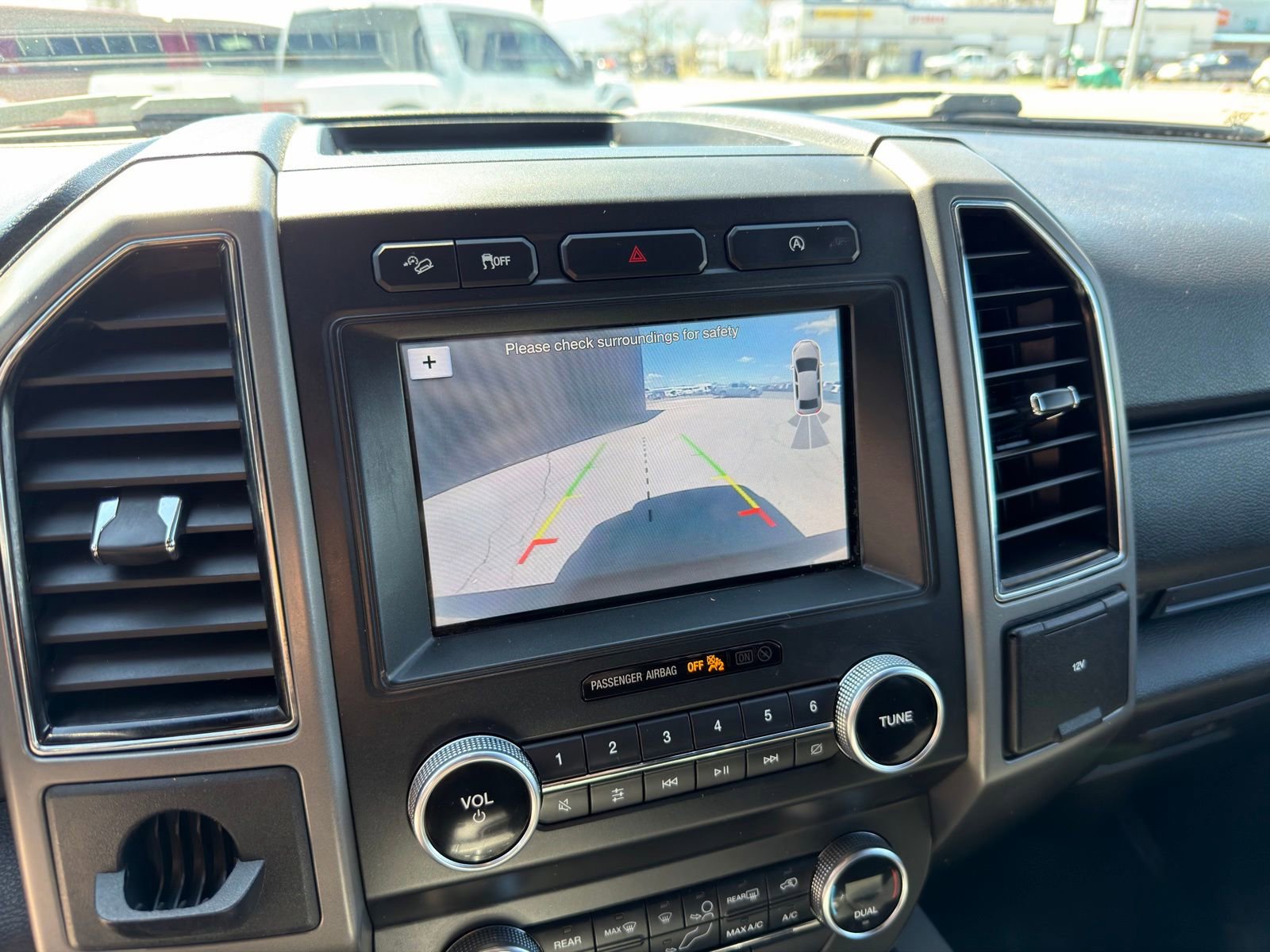 Used 2019 Ford Expedition Max XLT AWD/4WD image 28