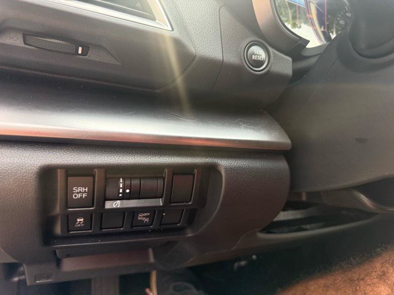 Used 2019 Subaru Crosstrek 2.0i Limited w/ Moonroof Package AWD/4WD image 21