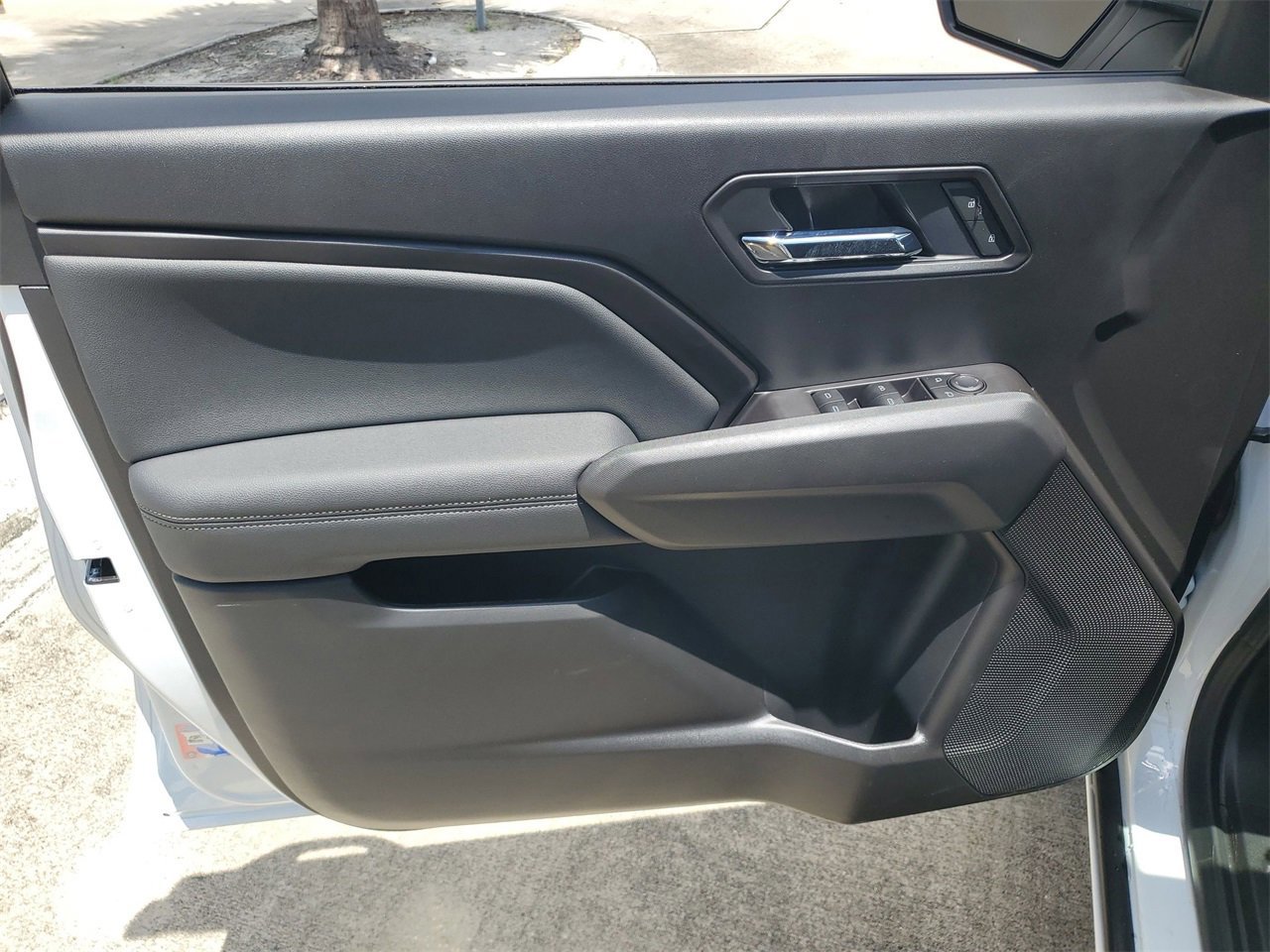 New 2026 Chevrolet Colorado LT image 12