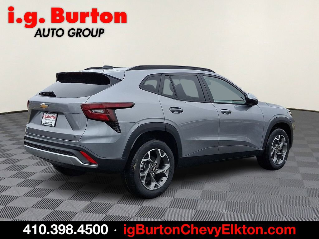 New 2026 Chevrolet Trax LT w/ LT Convenience Package FWD image 4