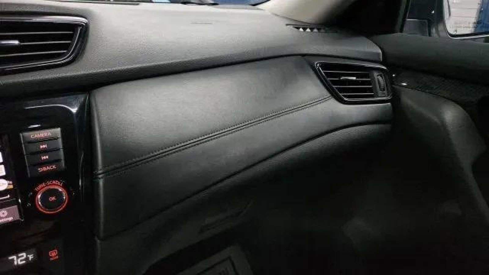 Used 2019 Nissan Rogue SL image 45