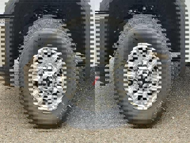 New 2026 GMC Sierra 2500 Pro w/ Convenience Package image 10