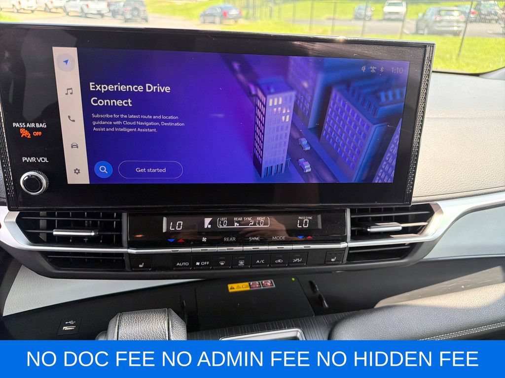 Used 2025 Toyota Sienna XLE FWD image 20
