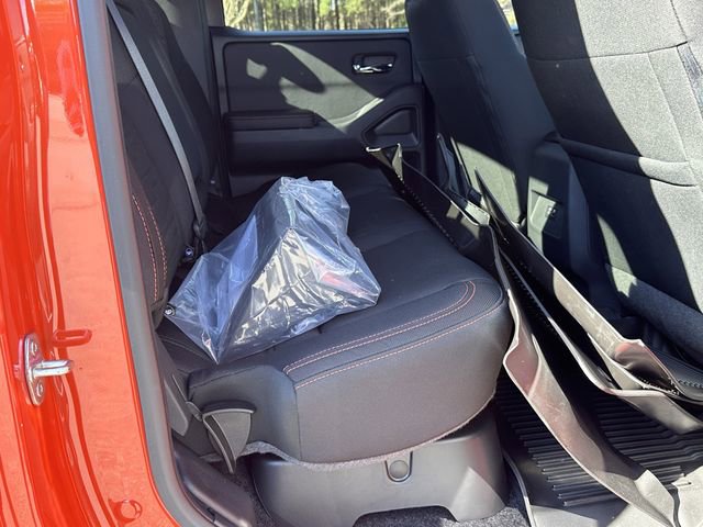 Certified 2025 Nissan Frontier PRO-4X w/ Interior Protection Package AWD/4WD image 17