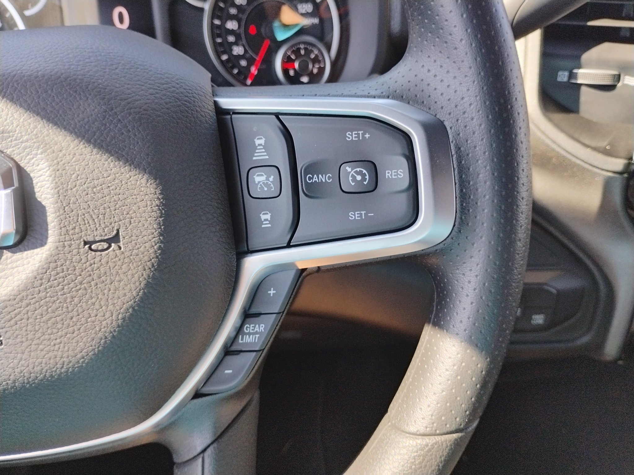 New 2027 RAM 2500 Tradesman AWD/4WD image 38