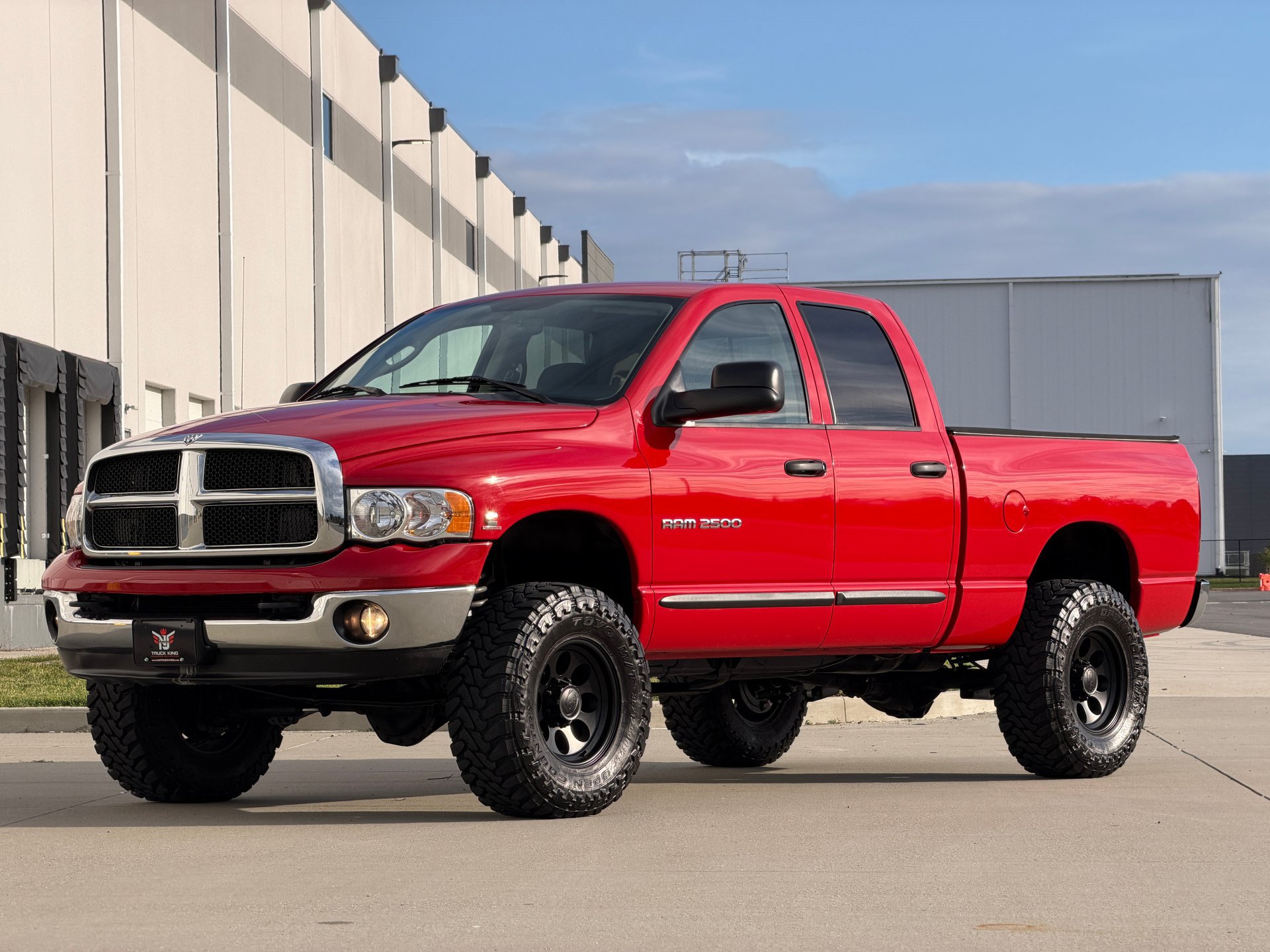 Used 2003 Dodge Ram 2500 Truck ST AWD/4WD image 2