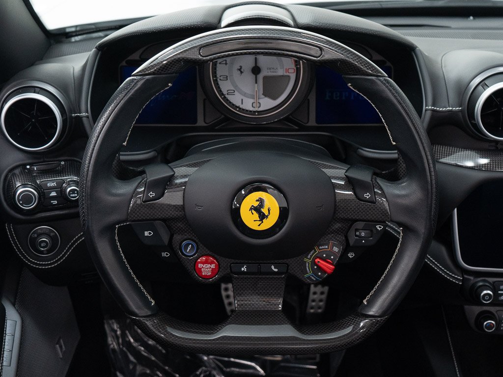 Used 2022 Ferrari Portofino M RWD image 32