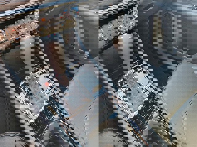 New 2026 Jeep Compass Limited image 32