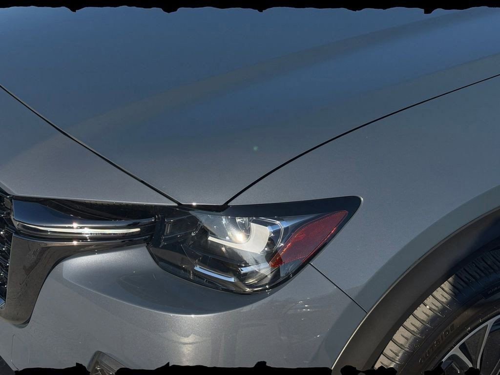 Used 2025 MAZDA CX-70 Plug-In Hybrid w/ Premium Plus image 32