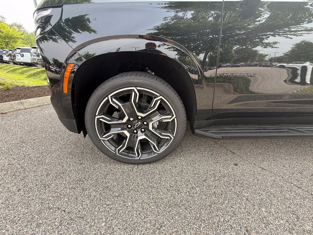 New 2026 Chevrolet Tahoe RST w/ RST Capability Package AWD/4WD image 37