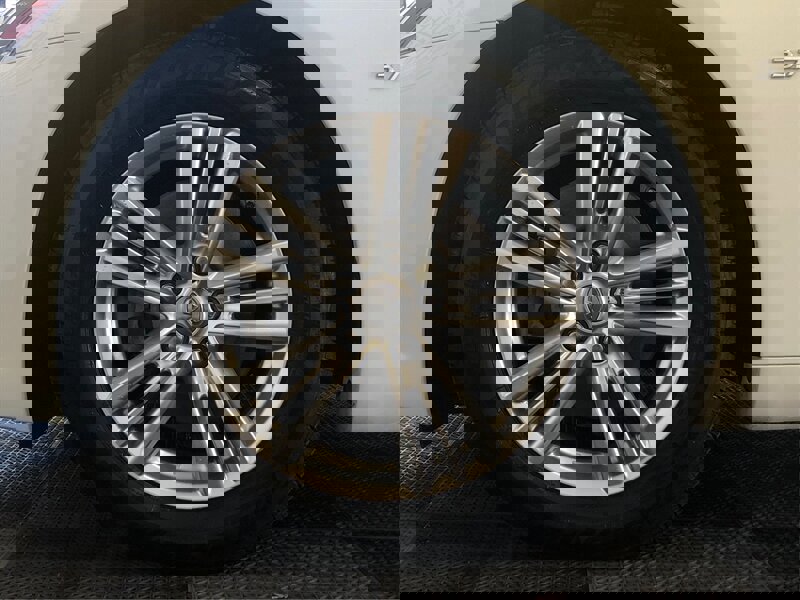 Used 2015 INFINITI Q40 w/ Navigation Package image 19