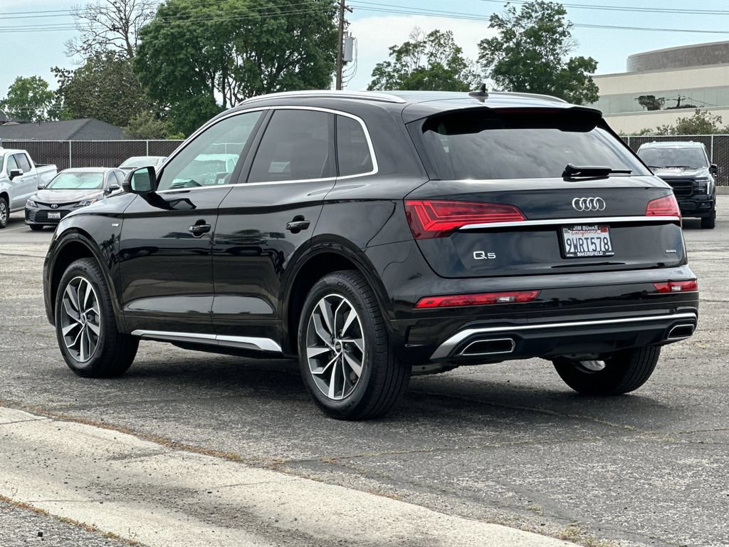 Used 2022 Audi Q5 2.0T Premium w/ Convenience Package AWD/4WD image 5