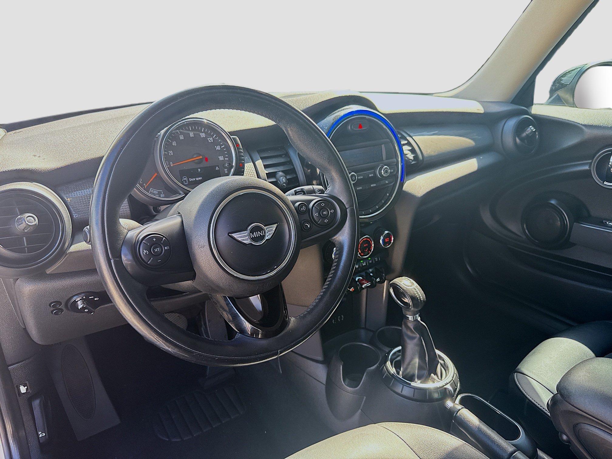 Used 2015 MINI Cooper 2-Door Hardtop FWD image 7