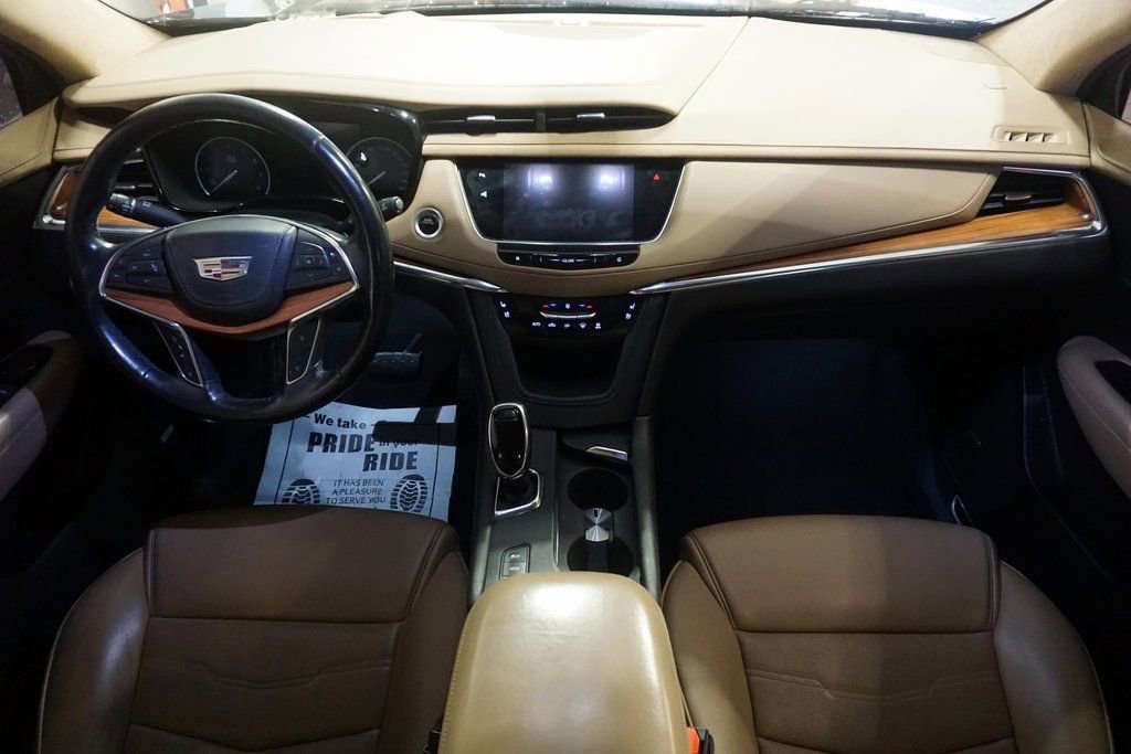 Used 2019 Cadillac XT5 Platinum image 27