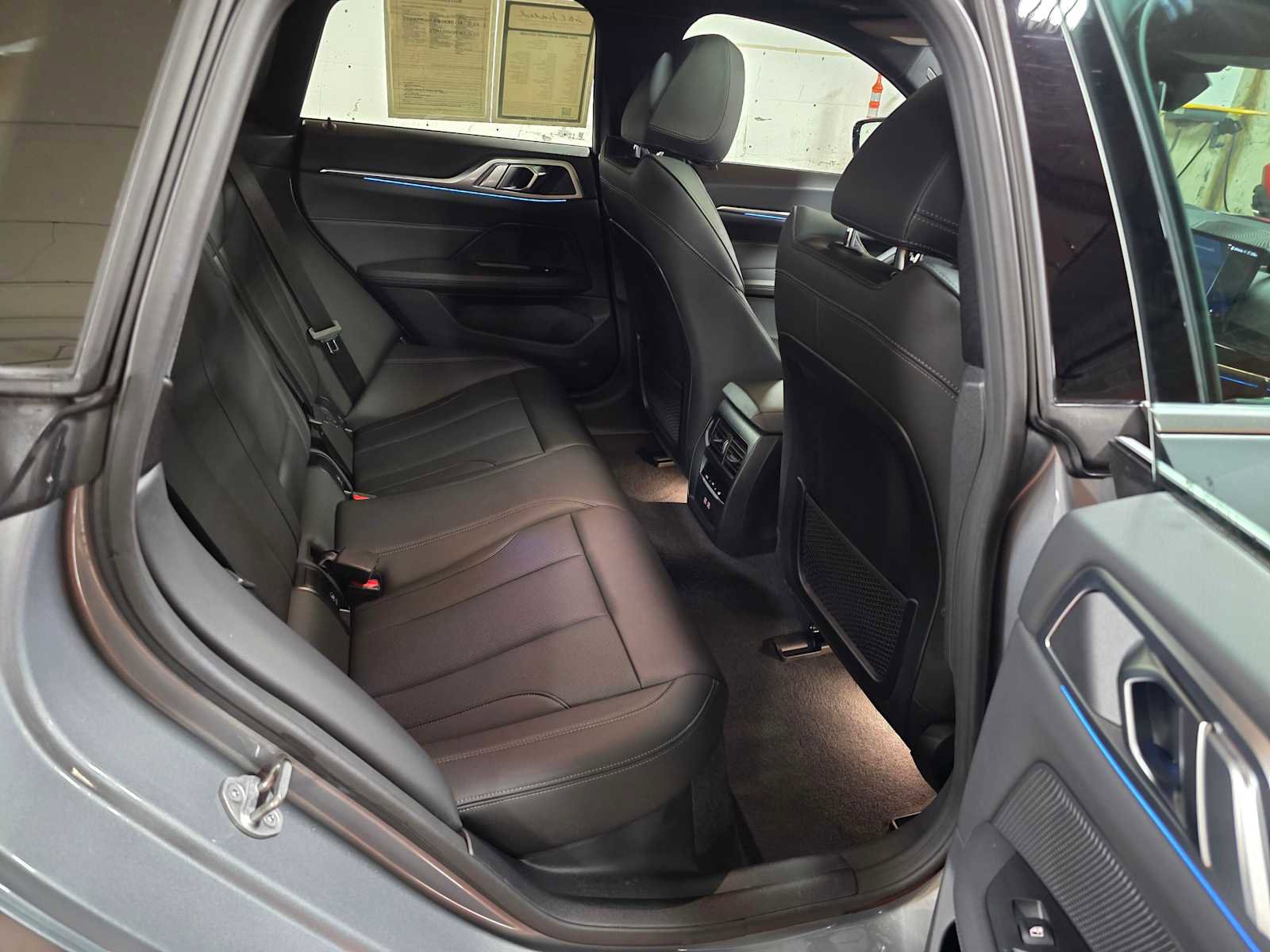 Used 2024 BMW i4 xDrive40i image 12