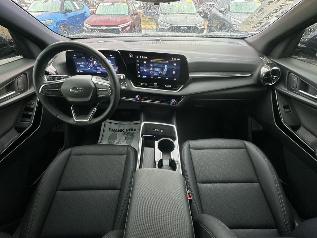 Used 2025 Chevrolet Equinox LT w/ Convenience Package II image 21