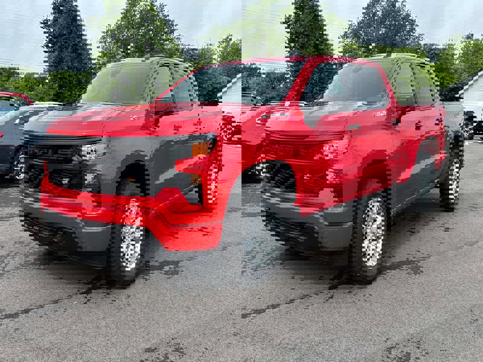 Used 2025 Chevrolet Silverado 1500 Custom image 7