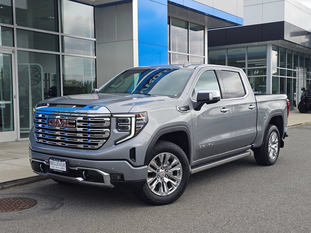 Used 2023 GMC Sierra 1500 Denali w/ Technology Package AWD/4WD image 2