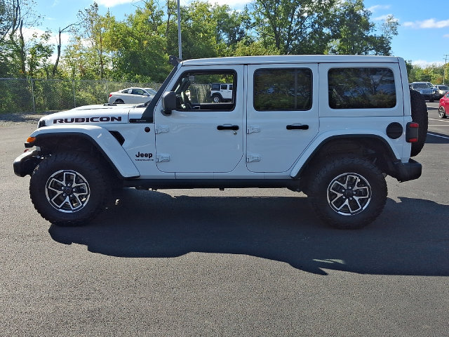 Used 2025 Jeep Wrangler Unlimited Rubicon w/ Safety Group AWD/4WD image 7