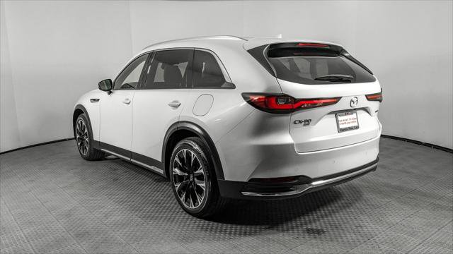 Used 2024 MAZDA CX-90 Plug-In Hybrid w/ Premium Pkg image 4