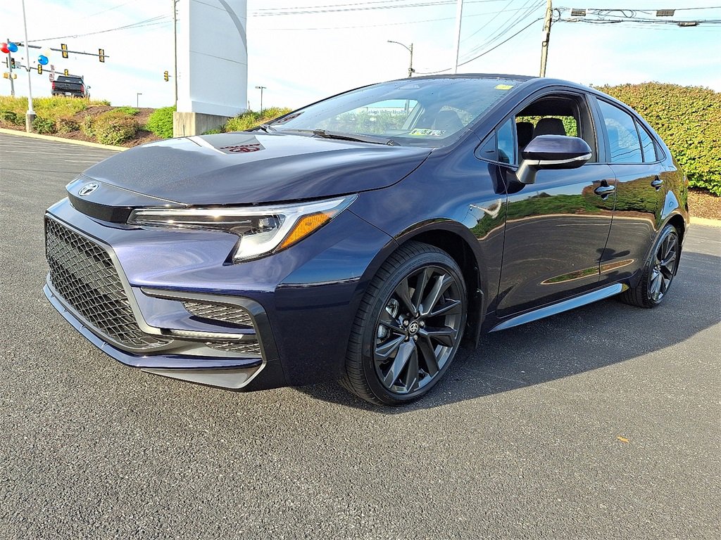 New 2026 Toyota Corolla SE image 3