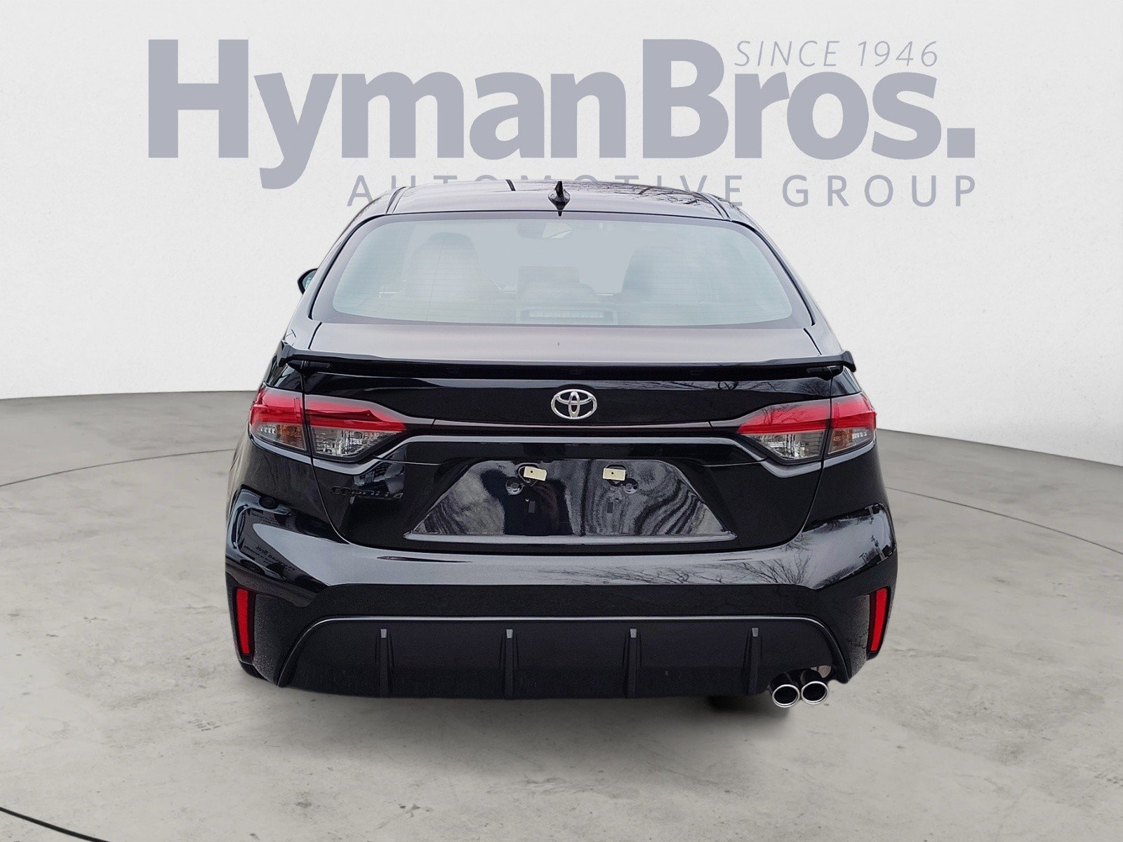 Used 2025 Toyota Corolla FX w/ Convenience Package FWD image 4
