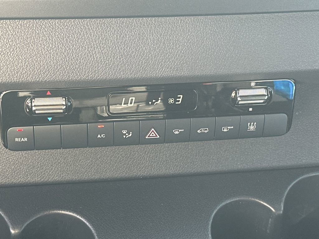Used 2023 Mercedes-Benz Sprinter 2500 image 6