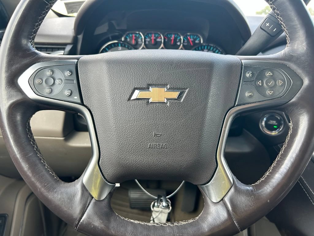 Used 2017 Chevrolet Suburban LT AWD/4WD image 23