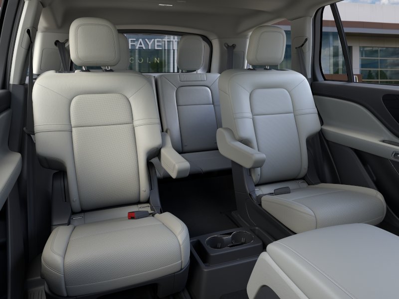 New 2026 Lincoln Aviator AWD image 50