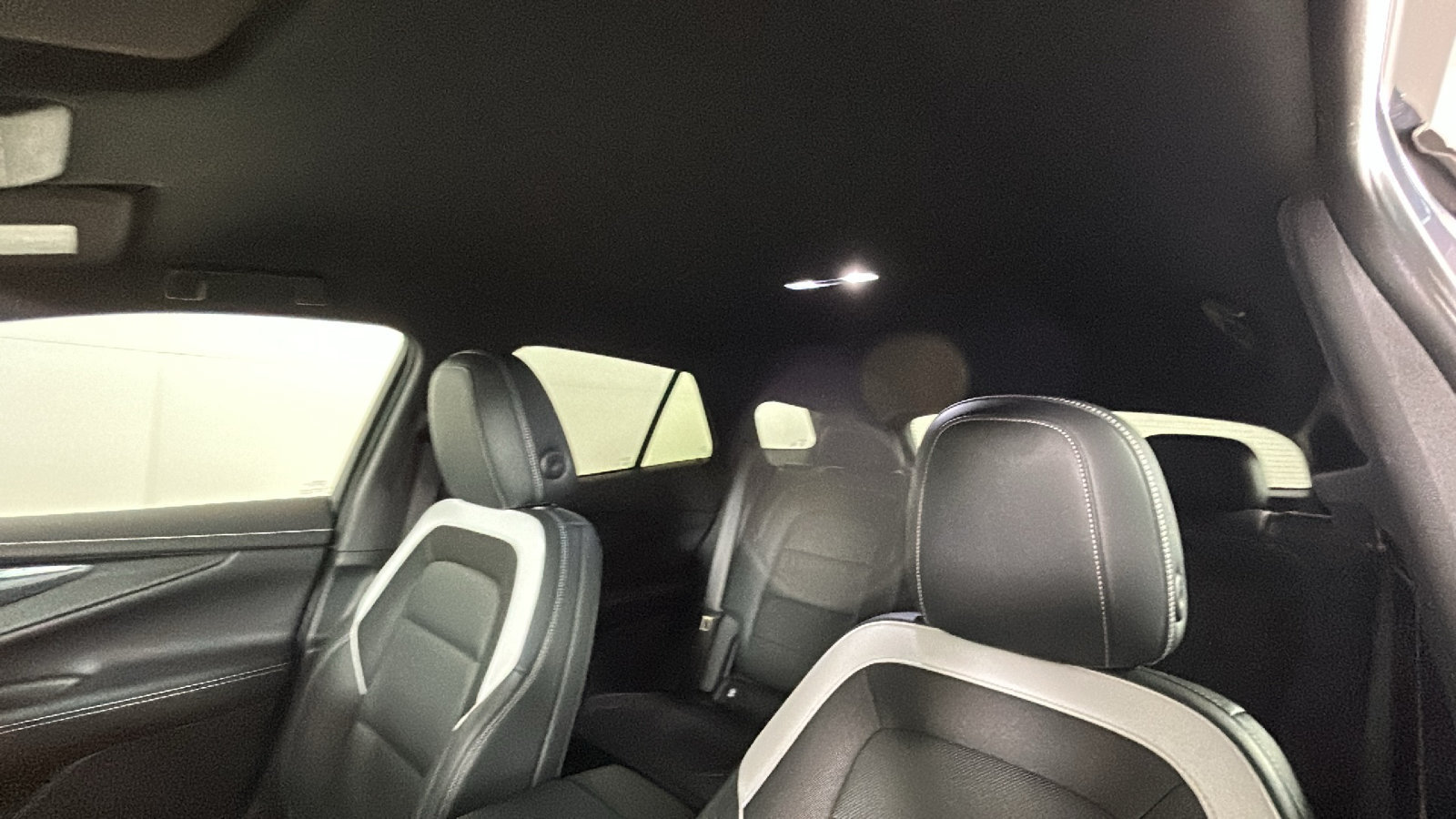 Used 2024 Chevrolet Blazer EV LT AWD/4WD image 16