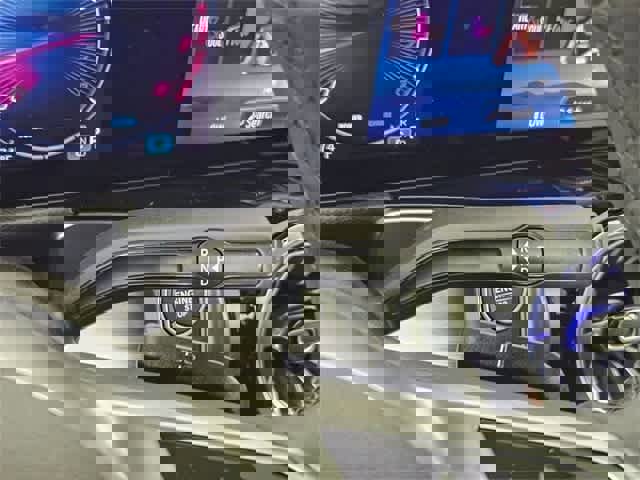 Used 2025 Mercedes-Benz GLB 250 GLB 250 image 28