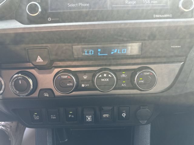 Used 2023 Toyota Tacoma TRD Off-Road w/ Technology Package AWD/4WD image 18