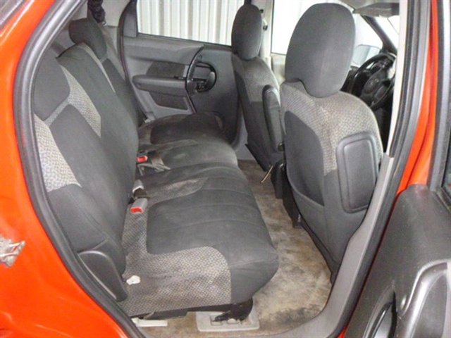 Used 2004 Pontiac Aztek 2WD w/ 1SB Preferred Equipment Group image 12