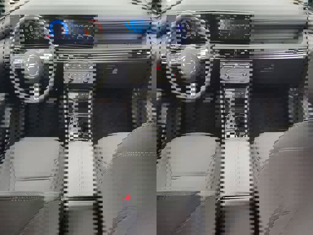 New 2026 Hyundai Tucson SE image 16