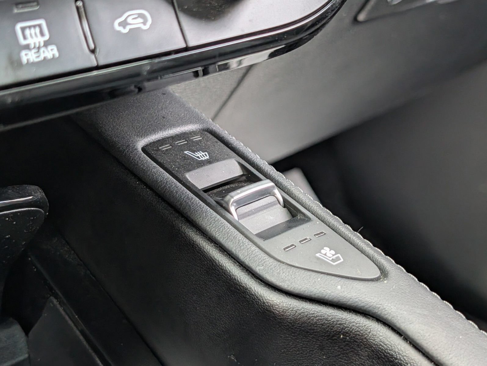 Used 2024 Kia Telluride EX X-Line AWD/4WD image 11