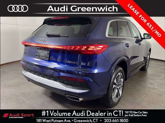 Certified 2025 Audi Q5 Premium w/ Convenience Package image 7