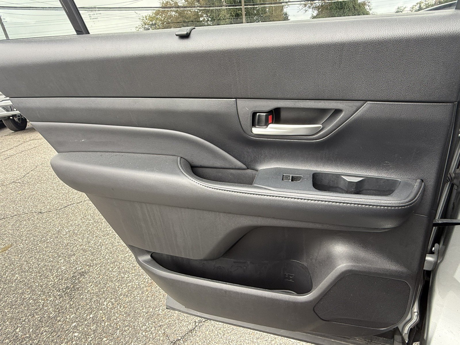 Used 2025 Toyota Grand Highlander AWD image 21