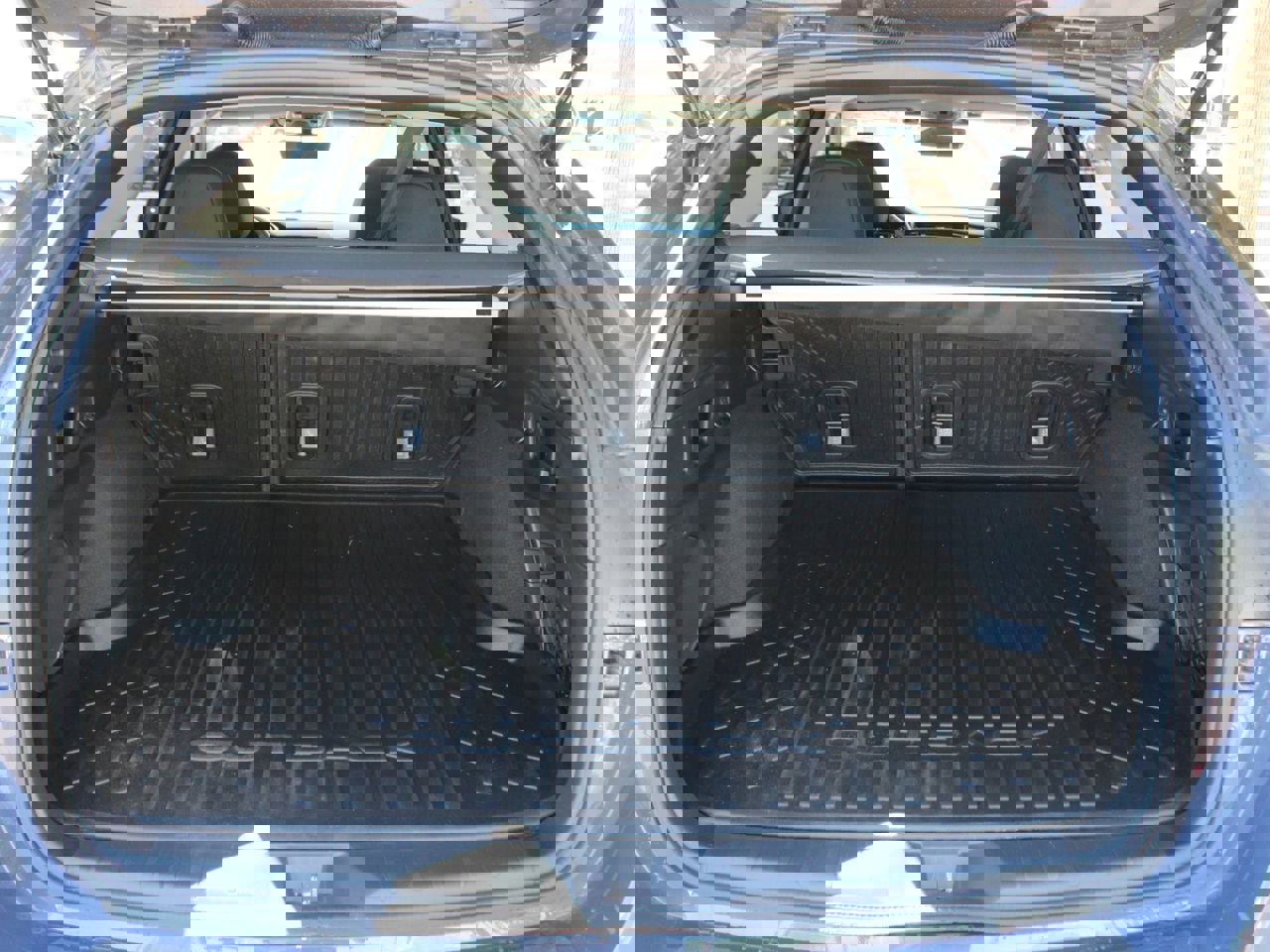 Used 2025 Subaru Outback Onyx Edition image 12