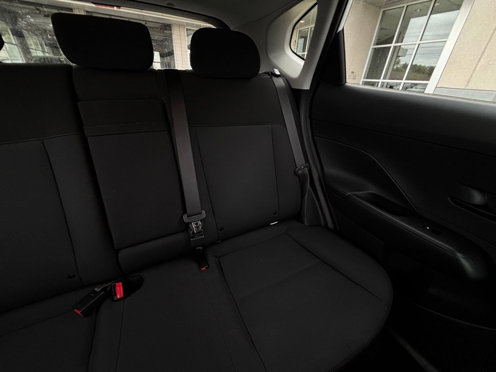 Used 2025 Hyundai Kona SEL image 39