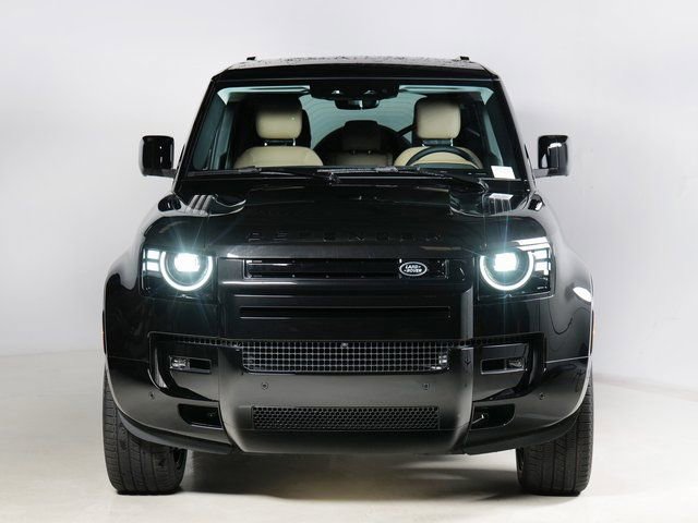 New 2026 Land Rover Defender 110 X-Dynamic SE AWD/4WD image 8