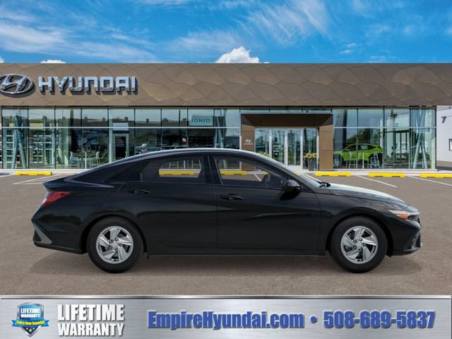 New 2026 Hyundai Elantra SE FWD image 7