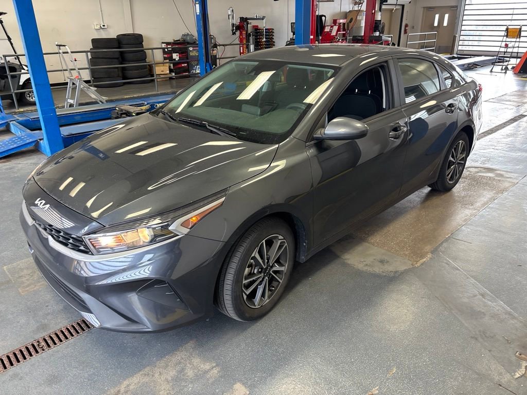 Used 2023 Kia Forte LXS FWD image 6