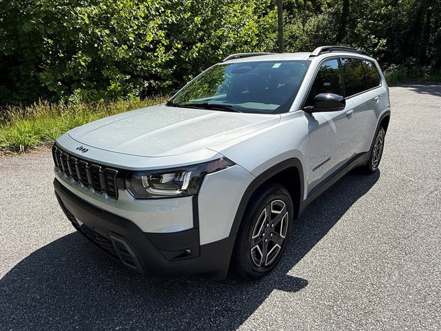 New 2026 Jeep Cherokee Limited AWD/4WD image 3