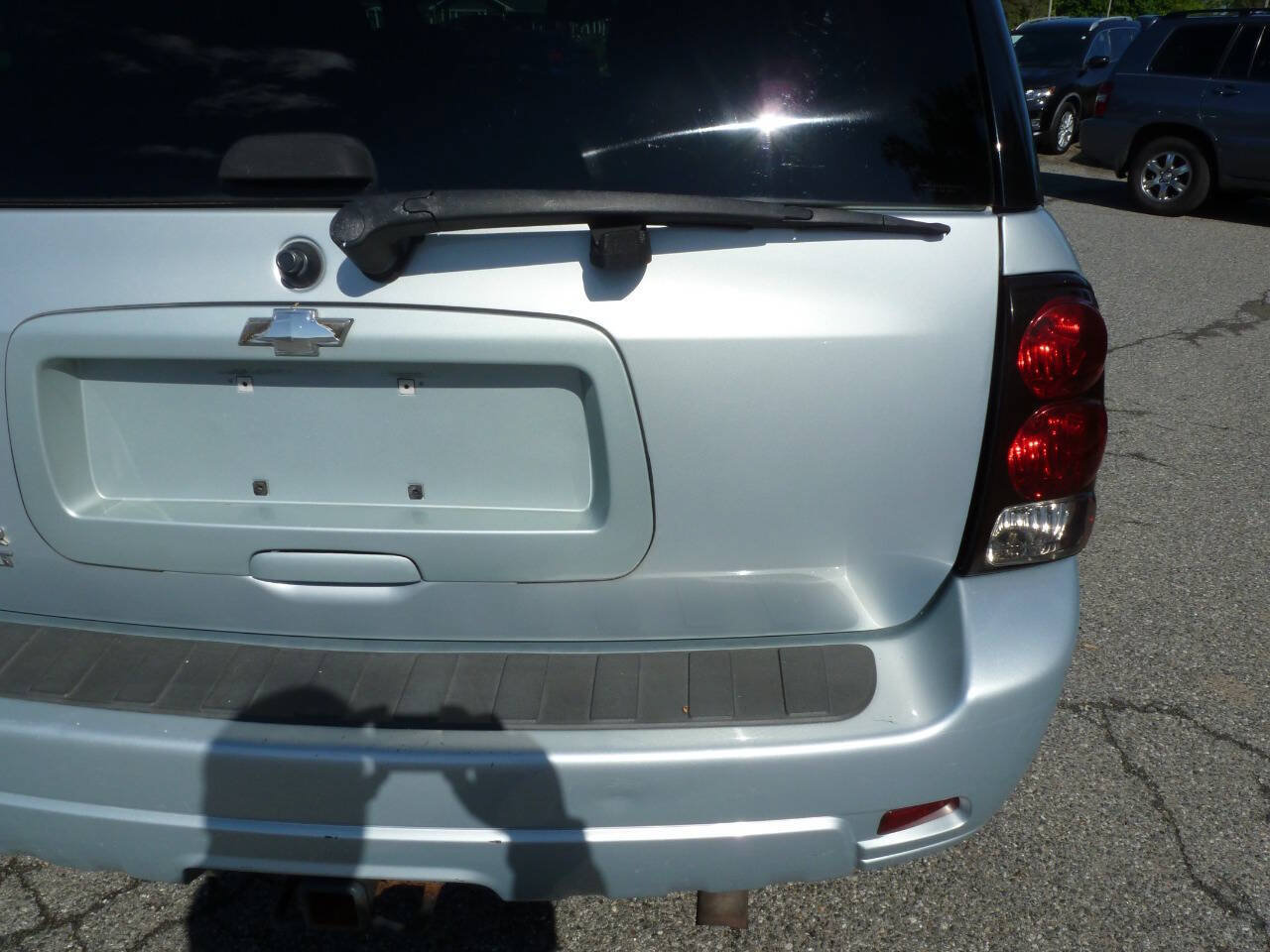 Used 2008 Chevrolet TrailBlazer LT w/ Sun And Sound Package AWD/4WD image 8