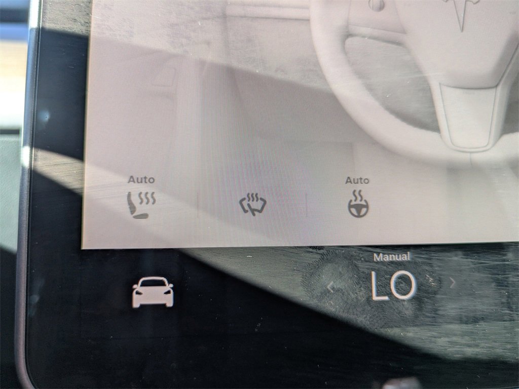 Used 2022 Tesla Model Y Performance image 26