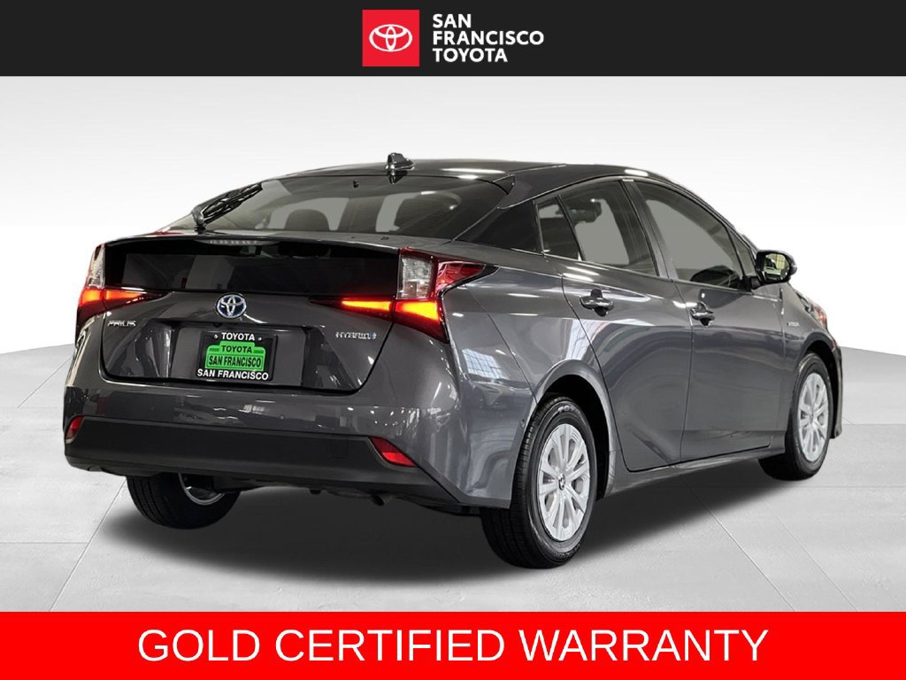 Certified 2022 Toyota Prius LE FWD image 5