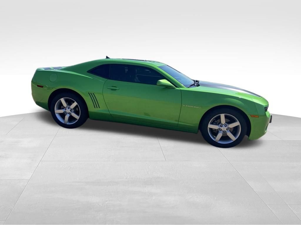 Used 2010 Chevrolet Camaro LT RWD image 10