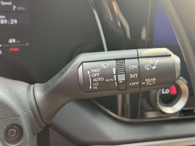 Certified 2025 Lexus RX 350 Premium w/ Kick Sensor & Tow Package AWD/4WD image 30